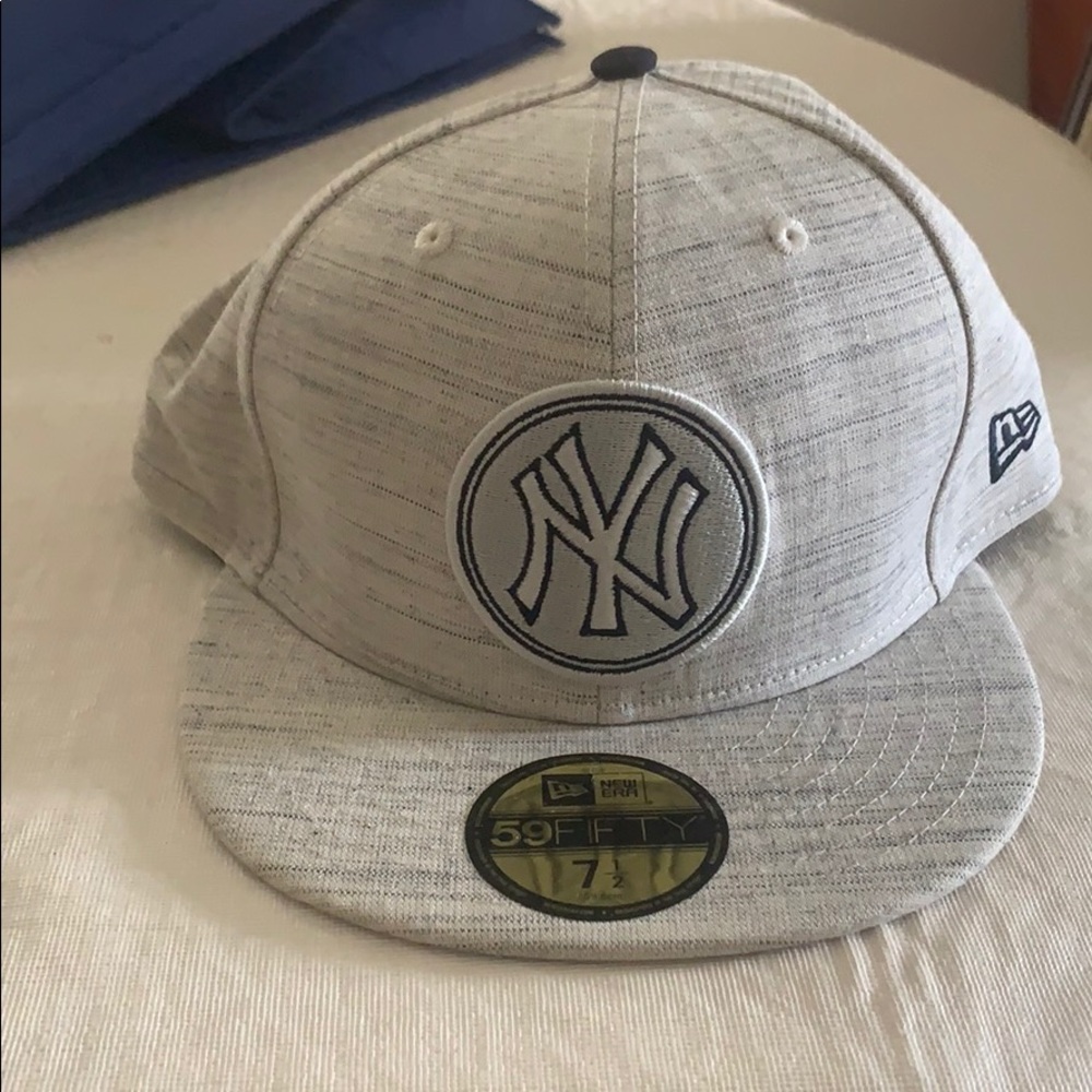 Yankee hat brand new!!! Never worn